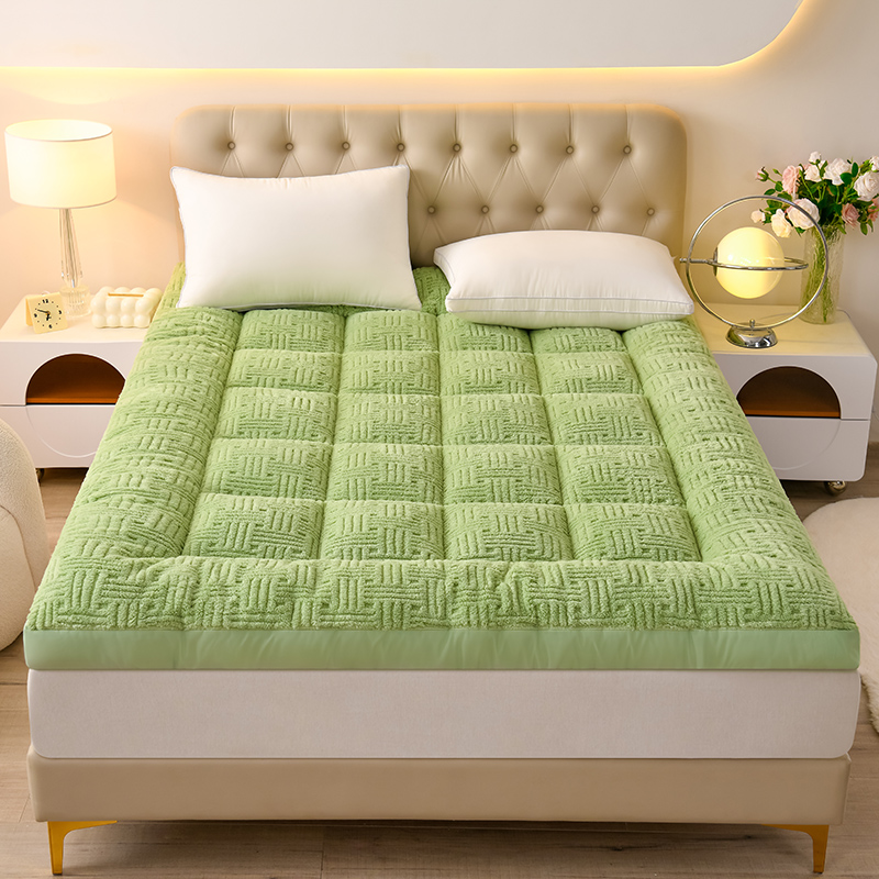 Mattress Pad Topper - Queen Size Super Soft Fluffy Fleece